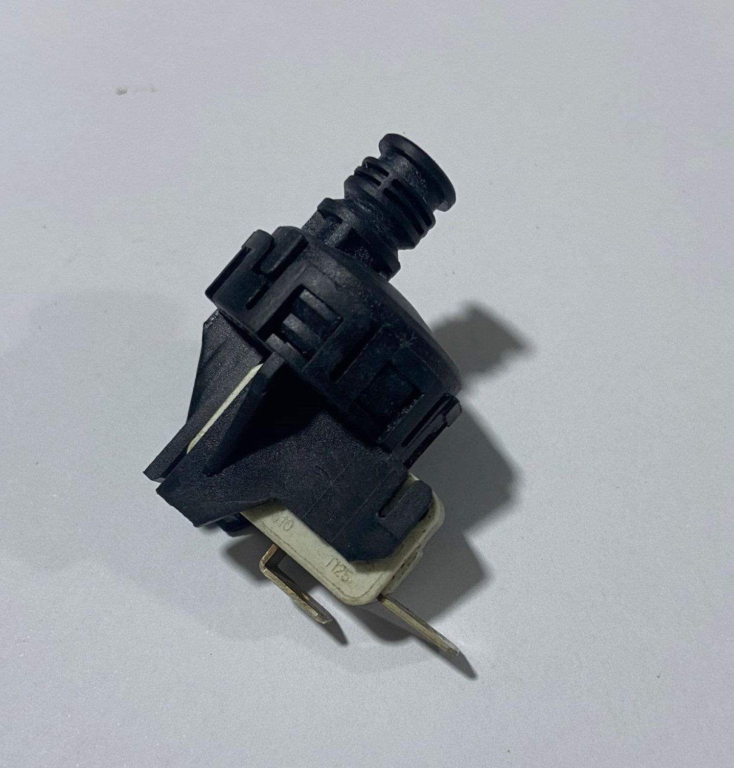 Bosch Kombiler için Su Basınç Swittch 7FW1